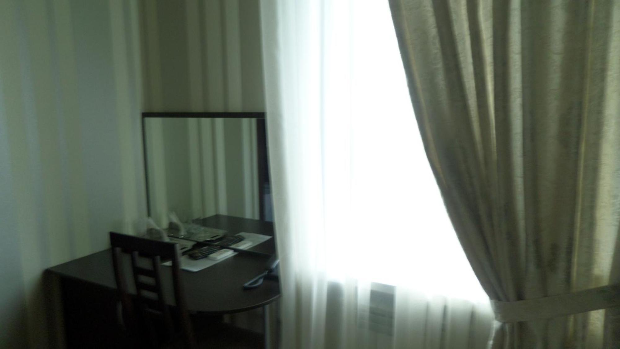 Royal Hotel Kharkiv Chambre photo