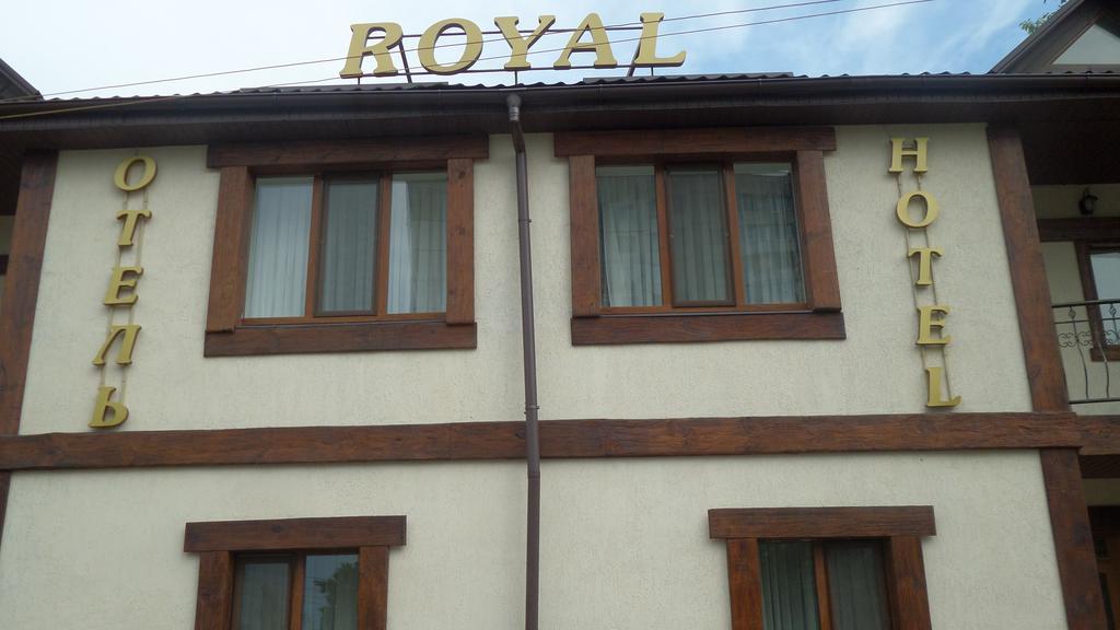 Royal Hotel Kharkiv Extérieur photo
