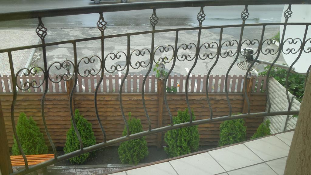 Royal Hotel Kharkiv Chambre photo