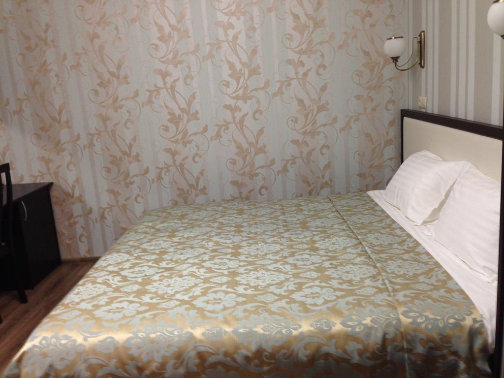 Royal Hotel Kharkiv Extérieur photo